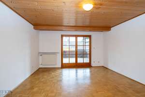 Sonnige 4-Zimmer-Wohnung in Zweifamilienhaus in Bernried am Starnberger See – Die vollständige Adresse der Immobilie erhältst du vom Anbieter., 82347 Bernried am Starnberger See – Vorschaubild 2