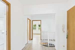 Bezugsfreie Maisonettewohnung mit 3 nutzbaren Räumen und Garten ! – Türkisstraße 7, 4319 Engelsdorf, Leipzig – Vorschaubild 16