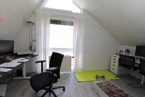 MODERNE DOPPELHAUSHÄLFTE - VOLL UNTERKELLERT - 2 WINTERGÄRTEN, TERRASSE & GEMÜTLICHER KAMIN – Berlin – Vorschaubild 23