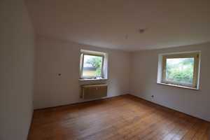 WG´s aufgepasst: 4-Zimmerwohnung in Prüfening, verfügbar ab sofort – Prüfeninger Straße 95, 93049 Regensburg – Vorschaubild 4