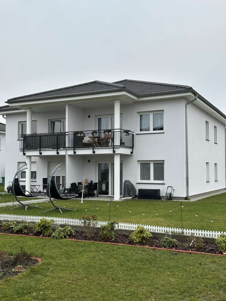 Wohnen am See: Familienglück im Neubau