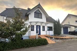Großzügiges energieeffizientes Huxel-Holz-Einfamilienhaus mit Einliegerwohnung St. Leon, 10,5 Zimmer – Die vollständige Adresse der Immobilie erhältst du vom Anbieter., 68789 Sankt Leon-Rot – Vorschaubild 2