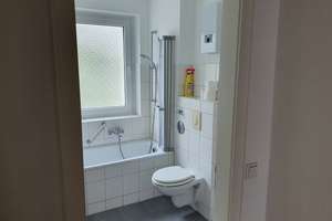 Von Privat: 2-Zimmer-Wohnung mit Balkon (Hannover Anderten) – Die vollständige Adresse der Immobilie erhältst du vom Anbieter., 30559 Anderten, Hannover – Vorschaubild 3