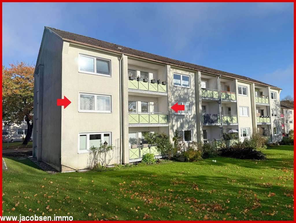 Immobilie in Schleswig - Zentral, aber dennoch ruhig gelegen - komfortable 4-Zimmer-Wohnung mit Balkon im Herzen Schleswigs - Bild 0