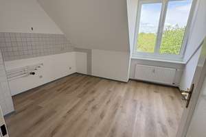 Helle, sanierte Wohnung in ruhiger Wohnanlage