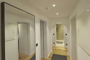 Modern möbliertes 15qm Zimmer in renovierter Wohnung – Camerloherstraße 105, 80689 St. Ulrich, München – Vorschaubild 2