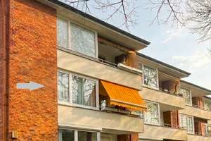 KOMPAKT + EXZELLENT aufgeteilt: Helle 2,5 Zimmer-Wohnung mit Südwestloggia – Die vollständige Adresse der Immobilie erhältst du vom Anbieter., 22047 Wandsbek (Ortsteil), Hamburg – Vorschaubild 2