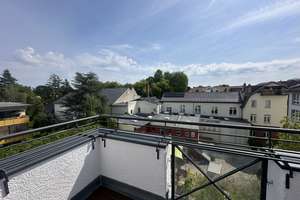 Wunderschöne 3-Zi.-Dachgeschoss-Wohnung mit großer Terrasse im Herzen von Lichterfelde-West – Potsdamer Strasse 1, 12205 Lichterfelde, Berlin – Vorschaubild 2