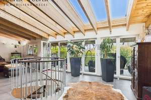 Neu strukturiert, sofort erwerbbar: Reihenmittelhaus provisionsfrei!