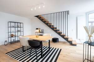 4-Zimmer Maisonette-Wohnung im 4. und 5. OG mit Loggia und Balkon in Unterschleißheim