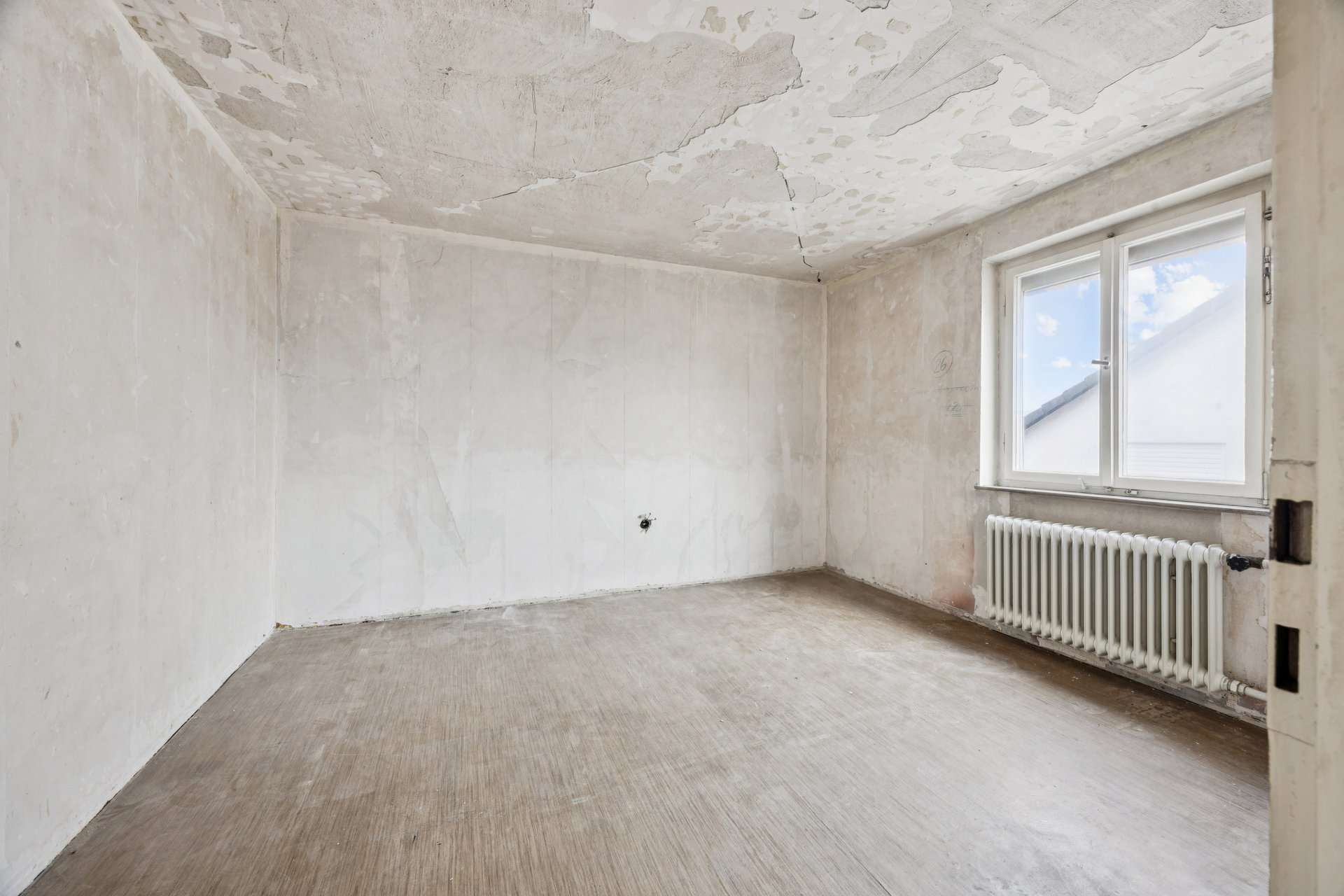 4-Zimmerwohnung in guter Lage von Asperg - Handwerker aufgepasst., Ludwigsburg Kreis – Bild 2