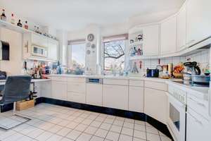 MÜGA. Ruhr. Innenstadt. – Eigentumswohnung mit Balkon & Tiefgarage – 45479 Broich, Mülheim an der Ruhr – Vorschaubild 6