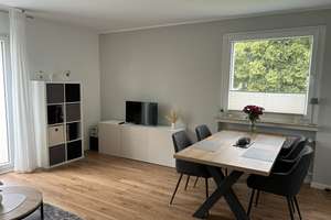 Schöne 3 Zimmer Wohnung mit Balkon und Einbauküche – Die vollständige Adresse der Immobilie erhältst du vom Anbieter., 65199 Dotzheim, Wiesbaden – Vorschaubild 2