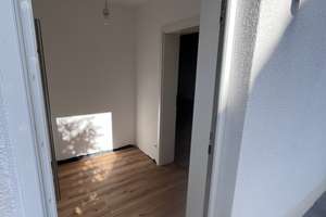 Erstbezug – helle 2-Zimmer-Wohnung mit eigenem Zugang und moderner Ausstattung – Obere Straße 19 a, 89365 Röfingen – Vorschaubild 8