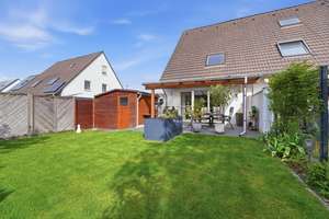 Attraktive Doppelhaushälfte in Recklinghausen-Hochlarmark – Die vollständige Adresse der Immobilie erhältst du vom Anbieter., 45661 Hochlarmark, Recklinghausen – Vorschaubild 5
