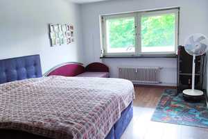 Exklusive 4-Zimmer-Wohnung in Augsburg (Einbauküche+Ideal für große Familie & Pendler) – Stettiner Straße 3, 86167 Augsburg – Vorschaubild 7