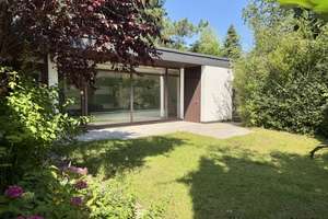 Reihenwinkelbungalow mit hohem Maß an Privatsphäre und Atriumfeeling – Die vollständige Adresse der Immobilie erhältst du vom Anbieter., 22359 Volksdorf, Hamburg – Vorschaubild 25