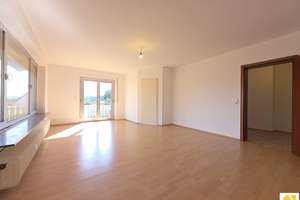 GEPFLEGTES MEHRFAMILIENHAUS NAHE FULDA – SOFORT VERFÜGBAR, PROVISIONSFREI UND MIT GROSSEM POTENZIAL – Die vollständige Adresse der Immobilie erhältst du vom Anbieter., 36041 Fulda – Vorschaubild 5