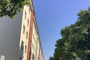 Hochpaterre: sehr schön renoviertes  App. mit Wohnküche