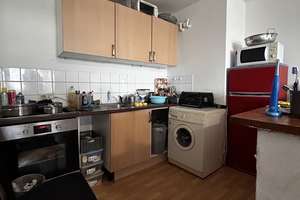 Property thumbnail 6