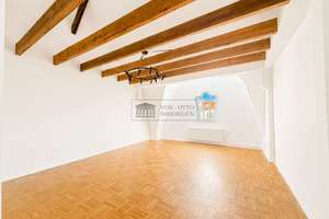 Besonderes Dachgeschoss im historischen Jugendstilhaus in Friedenau