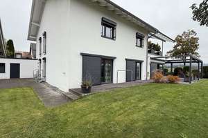 Exklusives Zweifamilienhaus mit Grüntenblick – modern, flexibel, energieeffizient – Die vollständige Adresse der Immobilie erhältst du vom Anbieter., 87471 Durach – Vorschaubild 4