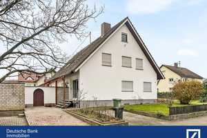 “Zweifamilienhaus mit Garten und Doppelgarage – Vielseitig nutzbar in ruhiger Lage” – Emmendingen (Kreis) – Vorschaubild 1