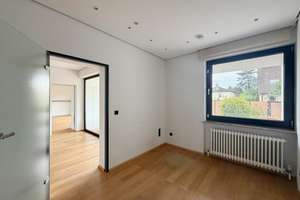 Exklusiver Bungalow: Wohlfühloase im Grünen – Die vollständige Adresse der Immobilie erhältst du vom Anbieter., 12357 Rudow, Berlin – Vorschaubild 8