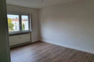 Ansprechende 3-Zimmer-Wohnung mit Balkon in Mannheim – Lassallestraße 8, 68199 Neckarau, Mannheim – Vorschaubild 3