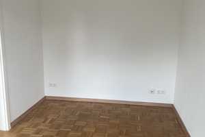 Lichtdurchflutete 3-Zimmer-Maisonette-Wohnung mit Charm 2 Balkone, 2 Bäder mit EBK – Grabaustraße 20, 4179 Leipzig – Vorschaubild 7