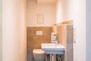 Erstbezug mit Charakter: Dachgeschoss mit Galerie & Westbalkon | KfW 55 WPB förderfähig – 4229 Kleinzschocher, Leipzig – Vorschaubild 12