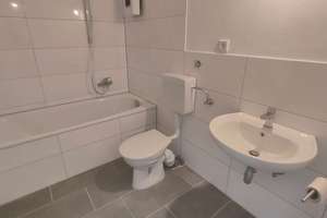 Renovierte 3 Zimmer Wohnung mit Balkon im 3.OG ab sofort zu vermieten! – Dieselstraße 91, 47803 Benrad-Nord, Krefeld – Vorschaubild 7