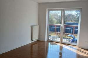 Helles WG  Zimmer für Studenten und Azubis 1. OG in Oldenburg-Wechloy – Grenadierweg 4, 26129 Haarentor, Oldenburg (Oldenburg) – Vorschaubild 4