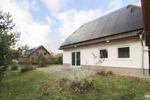 Gepflegtes EFH mit Solaranlage und sonnigem Garten in Vollbüttel – Gifhorn (Kreis) – Vorschaubild 1