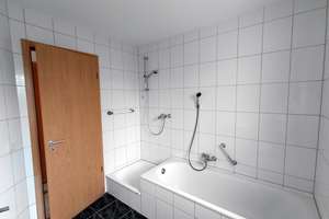 - wie neu + ruhig + gepflegt -
Gemütliche Erdgeschoss-Wohnung mit Terrasse nähe Lutherpark – Die vollständige Adresse der Immobilie erhältst du vom Anbieter., 47198 Alt-Homberg, Duisburg – Vorschaubild 10