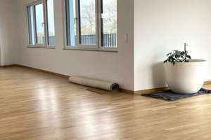 Content trifft Komfort - Stilvolles Maisonette Penthouse für Paare & Kreative - Besichtigen 21.05.26 – Methweg 4g, 50823 Neuehrenfeld, Köln – Vorschaubild 9