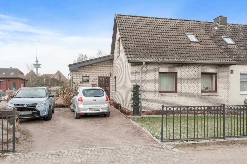 Immobilie in Bad Segeberg - Gepflegte Doppelhaushälfte mit 4-5 Zimmern auf großzügigem Grundstück - Bild 4