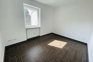 Schöne 4-Zimmerwohnung im Dachgeschoss ohne Dachschräge mit Blick ins Grüne! Sofort verfügbar! – Die vollständige Adresse der Immobilie erhältst du vom Anbieter., 84048 Mainburg – Vorschaubild 14
