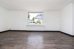 Modernes Einfamilienhaus mit Kamin, Garten & Carport| Oldenburg-Dietrichsfeld – Die vollständige Adresse der Immobilie erhältst du vom Anbieter., 26127 Bürgerfelde, Oldenburg (Oldenburg) – Vorschaubild 9