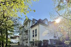 Ruhig gelegene 3-Zimmer-Wohnung mit 2 Balkonen und TG-Stellplatz im begehrten Blasewitz – Wägnerstraße 13a, 1309 Blasewitz (Stadtteil), Dresden – Vorschaubild 2