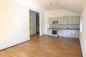 Moderne 2-Zimmer-Wohnung mit Balkon, Einbauküche, Fußbodenheizung & Außenstellplatz – Königskinderweg 121 B, 22457 Schnelsen, Hamburg – Vorschaubild 8