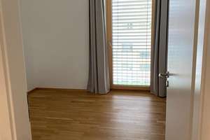 2  - Zimmer - Wohnung B 8 mit Loggia – Curd-Jürgens-Str. 4, 89231 Neu-Ulm – Vorschaubild 9