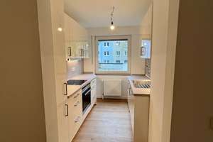 Frisch sanierte, helle 3-Zimmer-Wohnung mit Garage in Köln Altstadt & Neustadt-Süd