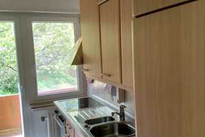 Modernisierte, helle, familienfreundliche, 5-Zimmer-Wohnung mit Terrasse, Balkonen und EBK – Stuttgart – Vorschaubild 12