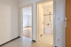 Bezugsfreie 2-Zimmer-Wohnung mit Balkon und Wohnküche in München-Bogenhausen – provisionsfrei – 81929 Daglfing, München – Vorschaubild 3