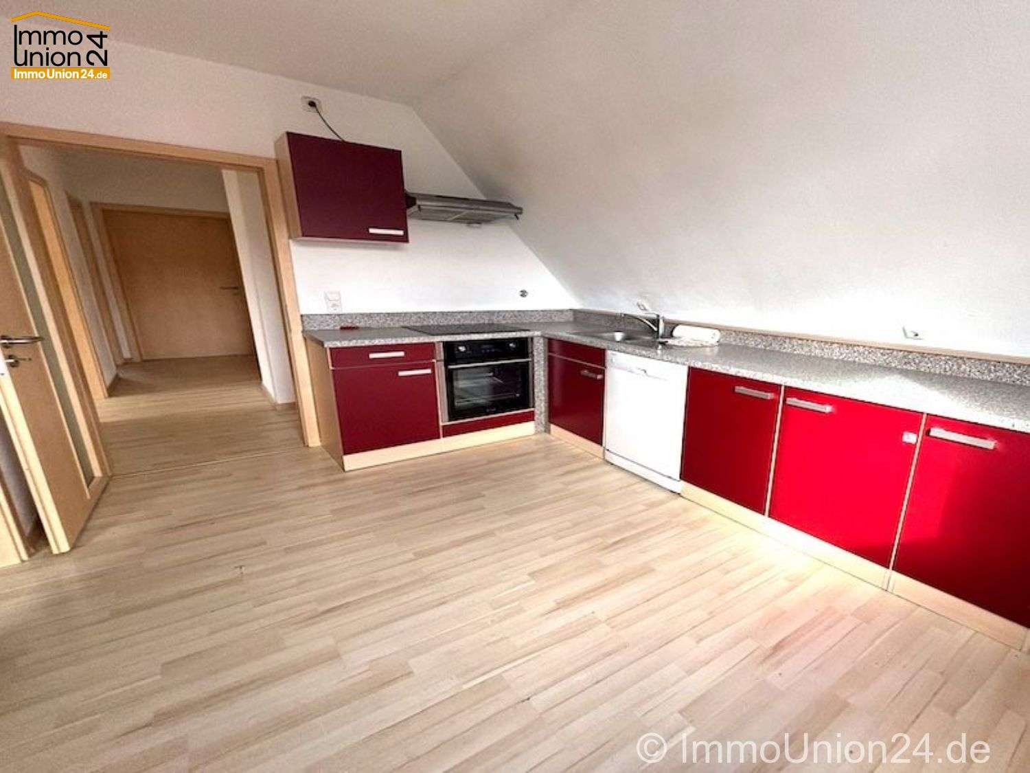 Immobilie in Strullendorf - 389.000 EUR für 3-Familienhaus mit Nebengebäude für Kleingewerbe und Garage - Bild 4