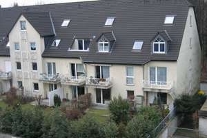Gemütliche 2-Zimmer-Wohnung mit Terrasse und Tiefgarage  in Solingen-Wald – Devarannestraße 12, 42719 Wald, Solingen – Vorschaubild 2