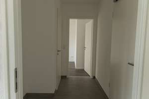 Stilvolle 2-Zimmer-Wohnung in Bremen mit Einbauküche und Balkon – Langemarckstraße 144 - 146, 28199 Neustadt (Ortsteil), Bremen – Vorschaubild 3