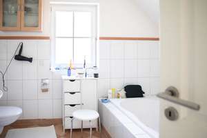 Seltene Gelegenheit in Niederkassel. Freistehendes Einfamilienhaus in sehr begehrter Lage..... – Die vollständige Adresse der Immobilie erhältst du vom Anbieter., 40547 Niederkassel, Düsseldorf – Vorschaubild 4
