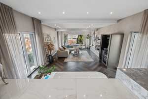 Property thumbnail 18